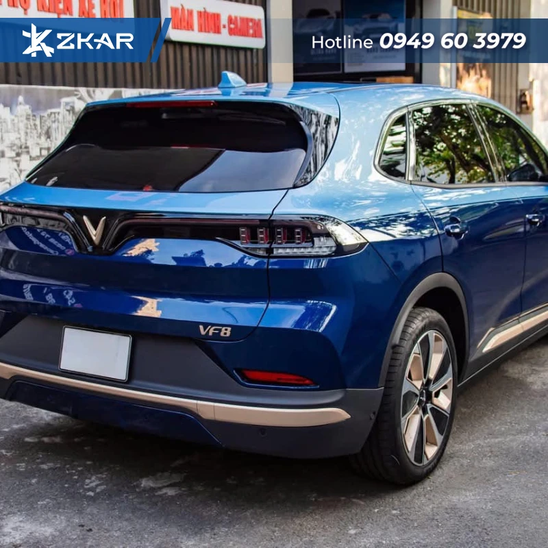 Trung Tâm Dán Phim PPF Cho Xe VinFast VF8 Chính Hãng Tại TPHCM