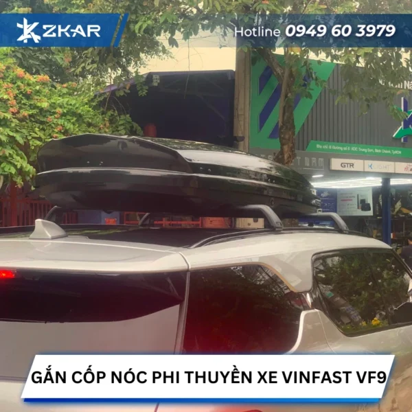 Gắn Cốp Nóc Phi Thuyền Cho Xe VinFast VF9